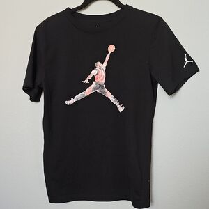 Jordan Boy's Black Short Sleeve  Tee with Red Jumpman Logo XL